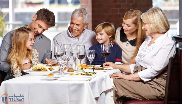 اختيار المطعم اختيار المطعم المناسب للتجمعات العائلية
